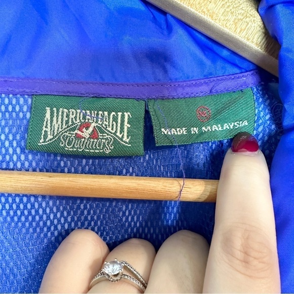 VINTAGE American Eagle 80s Zip Up Windbreaker Packable Hood Lightweight Mens XL - Picture 6 of 13